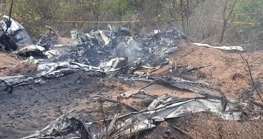 Kenya’da uçak düştü: 11 ölü