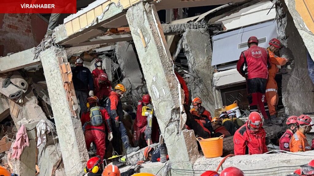 Kocaeli Gebze’deki enkazdan 19. saatte 1 kişi daha çıkarıldı