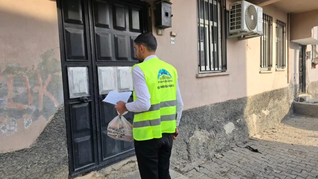 Eyyübiye’de Günlük 3000 Kişiye Sıcak Yemek Ulaştırılıyor!