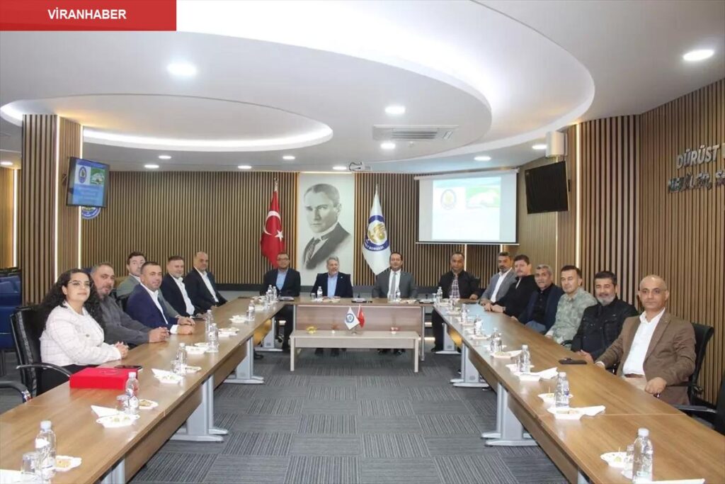 Uysal, Tarsus Ticaret Borsası’nı Ziyaret Etti