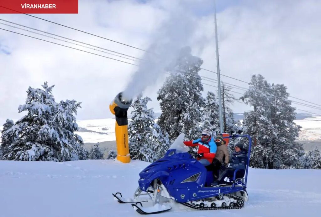 Sarıkamış Kayak Merkezi’nde yapay karlama sistemiyle kar üretimi başladı