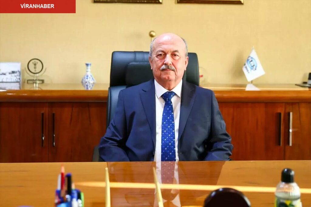 Uşak Üniversitesi Rektörü Demir vazifeye başladı